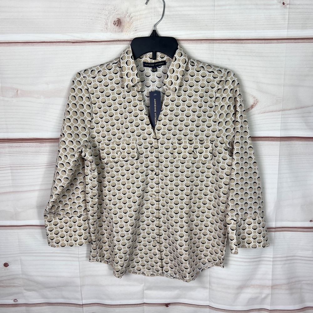 Adrienne Vittadini Top Womens S Beige Geometric Shirt Button Up 3/4 Sleeve Woven